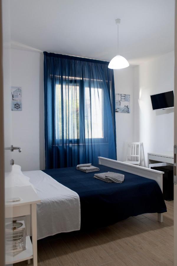 Bed and Breakfast L'Oasi Di Giorgia Читтаделла-дель-Капо Экстерьер фото