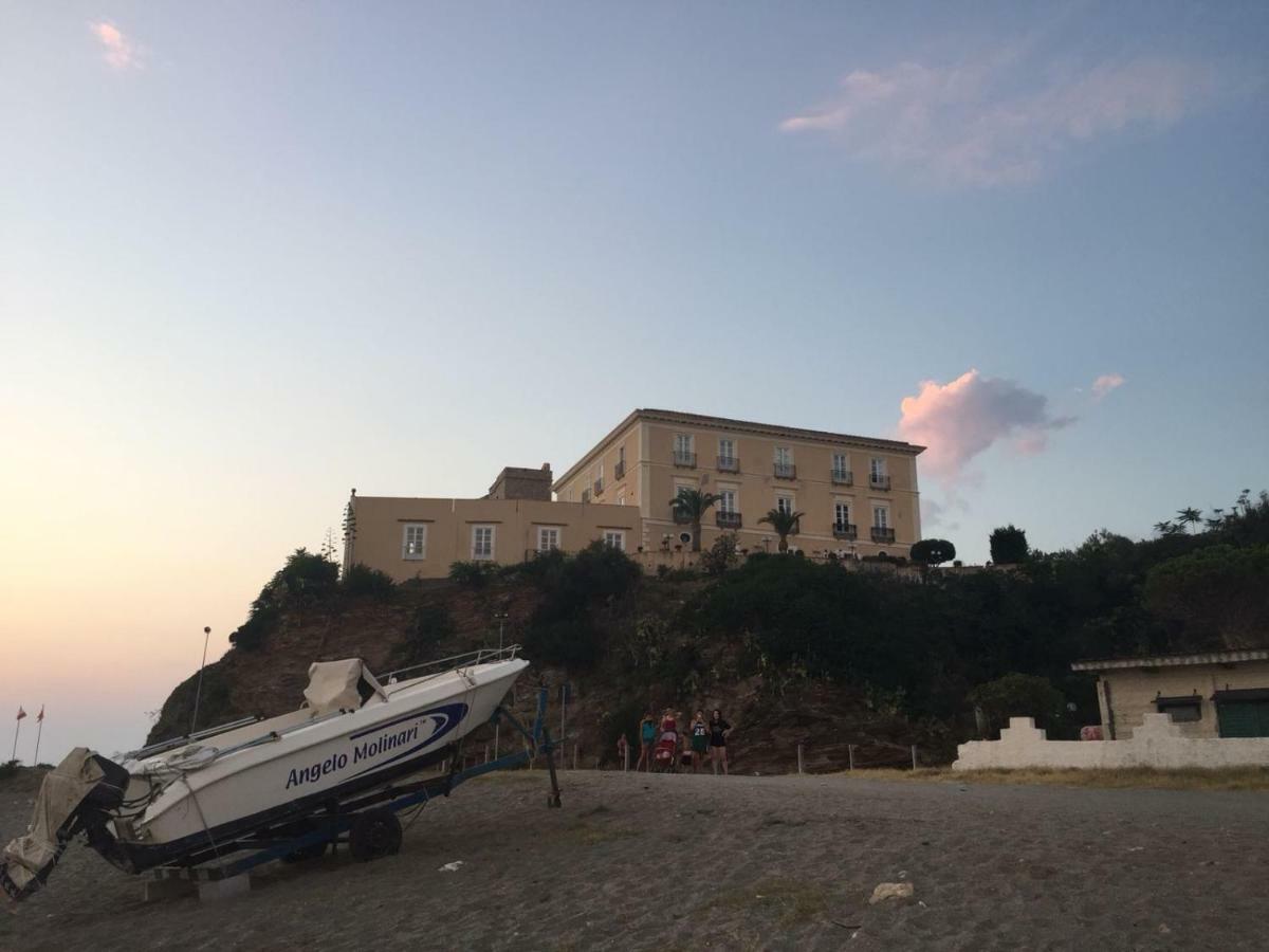 Bed and Breakfast L'Oasi Di Giorgia Читтаделла-дель-Капо Экстерьер фото